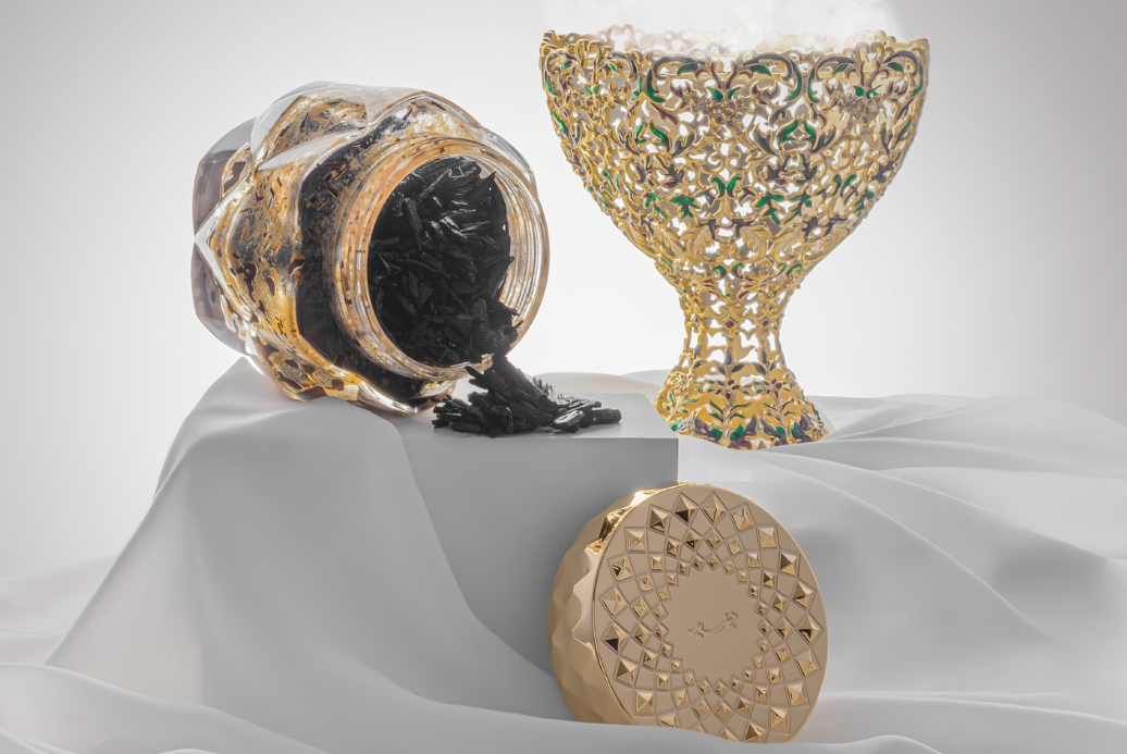 Perfume and Fragrance Gifts for Hospitality and Majalis in Qatar: Elegant Ideas for Official and Family Visits